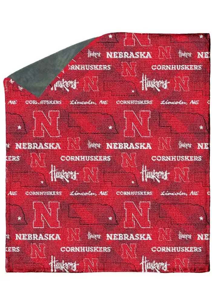 Gold Nebraska Cornhuskers 60X70 Chenille W/ Shp Rev Sherpa Fleece Blanket