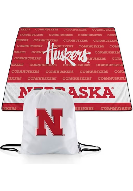 Nebraska Cornhuskers Black Picnic Time Impresa Picnic Fleece Blanket
