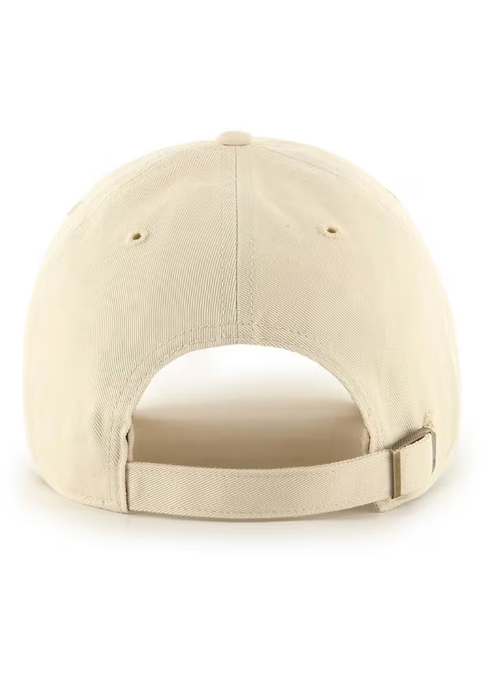 47 Ivory Oregon Ducks Clean Up Adjustable Hat