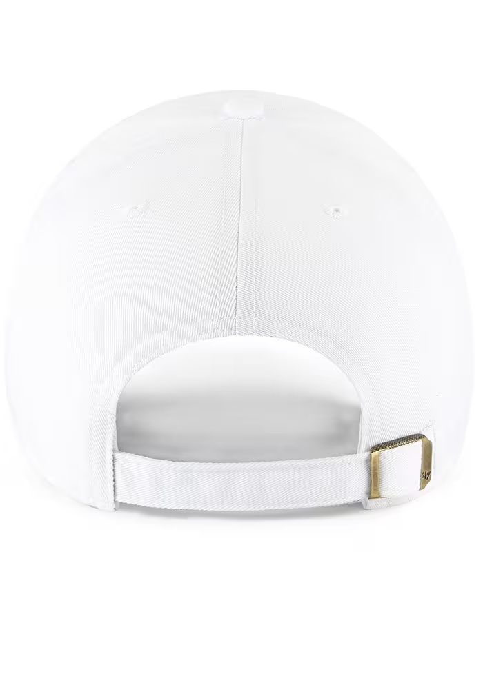 47 White Oregon Ducks Clean Up Adjustable Hat